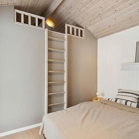 Tatil Evi With Covered Terrace *