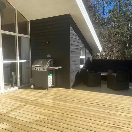 Tatil Evi With Covered Terrace