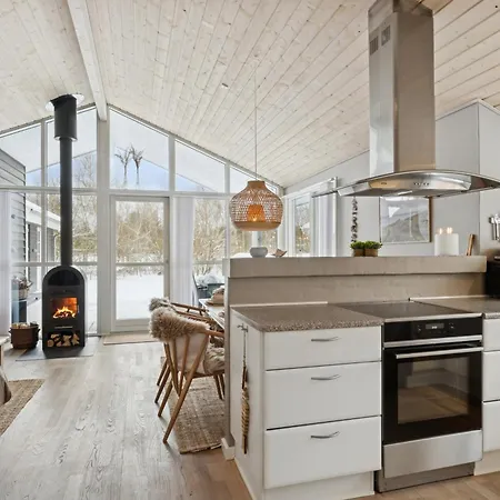 Tatil Evi With A Covered Terrace *
