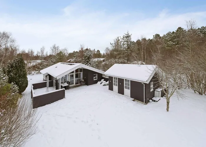 Vakantiehuis With Covered Terrace Ålbæk
